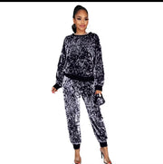 Black luxury Bling Two piece pant set. Plus size women’s Womenswear set.
