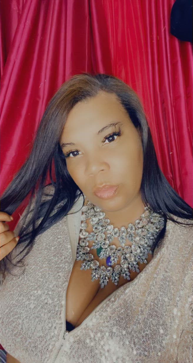 Cleopatra necklace
