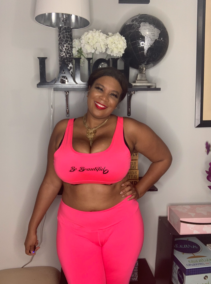 Hot Pink - Curvy Girl Plus size Be Beautiful sports Bra