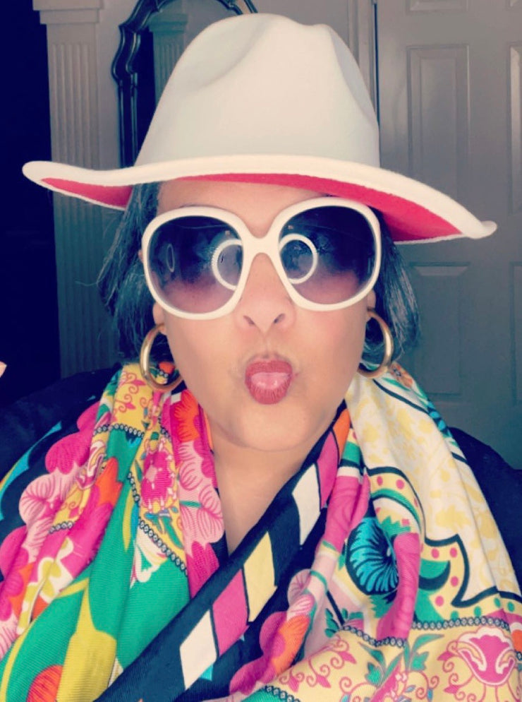 Woman of Distinction Fedora (White/Red)
